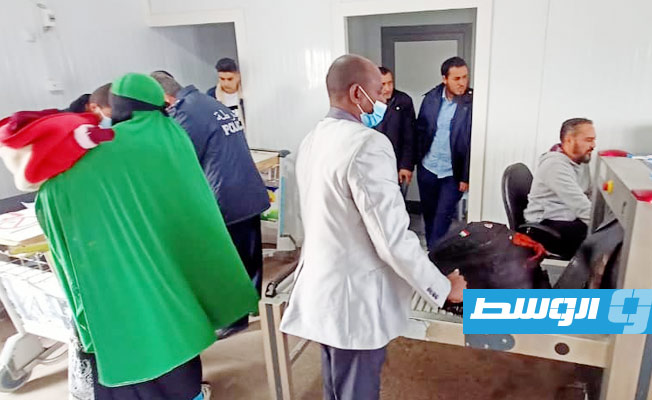 مطار مصراتة: ترحيل 148 مهاجرا غير شرعي إلى النيجر