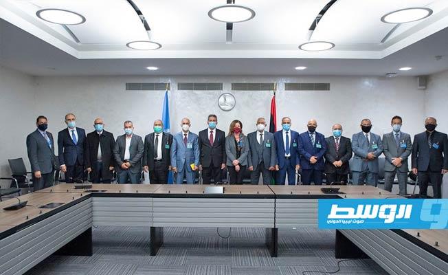 بحضور كوبيش..انطلاق اجتماع لجنة «5+5» في جنيف لوضع خطة عمل لانسحاب المرتزقة والقوات الأجنبية من ليبيا