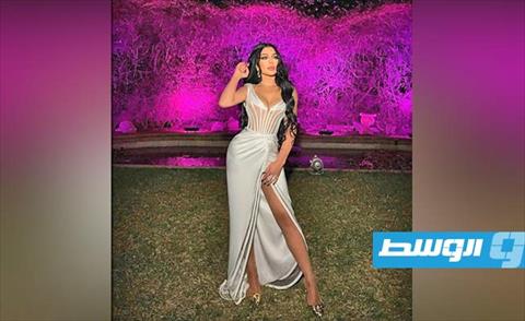 إطلالة هيفاء وهبي الأخيرة في حفل ملكة جمال لبنان جريئة ومثيرة للجدل