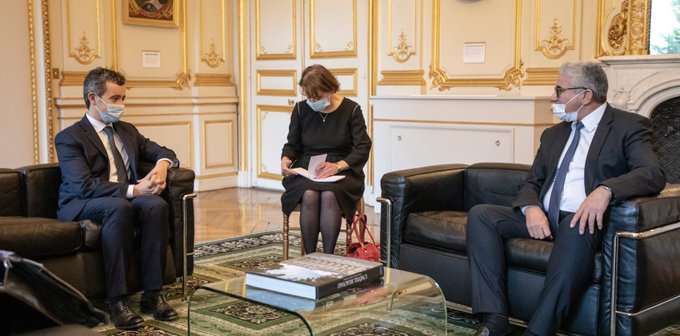 لقاء باشاغا ووزير الداخلية الفرنسي في باريس. الخميس 19 نوفمبر 2020. (حساب باشاغا على تويتر)