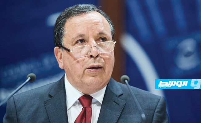 تونس تحذر من تحول الأزمة الليبية إلى حرب أهلية