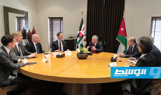 العاهل الأردني يبلغ كوشنر بضرورة إقامة الدولة الفلسطينية المستقلة