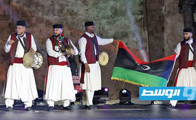 عرض شعبي في احتفالات ذكرى ثورة فبراير بساحة الشهداء بالعاصمة طرابلس، 17 فبراير 2023. (حكومة الوحدة الوطنية)