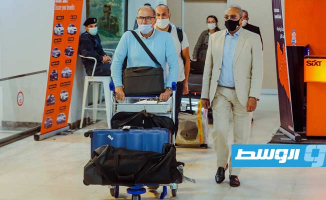 سيموندي يصل ليبيا. (صفحة الأهلي طرابلس عبر فيسبوك)