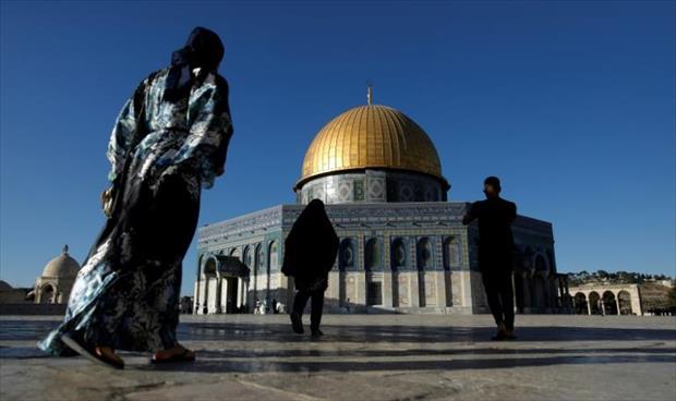 عباس يحذر من مخطط إسرائيلي لتقسيم المسجد الأقصى