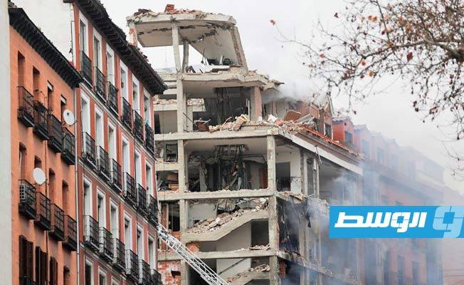 رئيس بلدية مدريد: الانفجار الذي أسفر عن مقتل شخصين ودمر مبنى وسط المدينة ناجم عن غاز