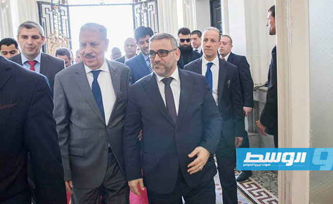 وفد من مجلس الدولة برئاسة المشري يلتقي برئيس مجلس الأمة بالجزائر