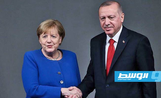 ميركل وإردوغان يتفقان على ضرورة تعزيز عملية الأمم المتحدة في ليبيا