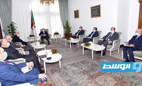 خلال لقائه بعقيلة صالح.. الرئيس الجزائري يؤكد موقف بلاده الثابت من الأزمة الليبية