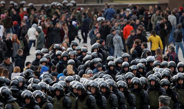 الشرطة الروسية تعتقل معارضين خلال تظاهرة تطالب بـ«انتخابات عادلة»