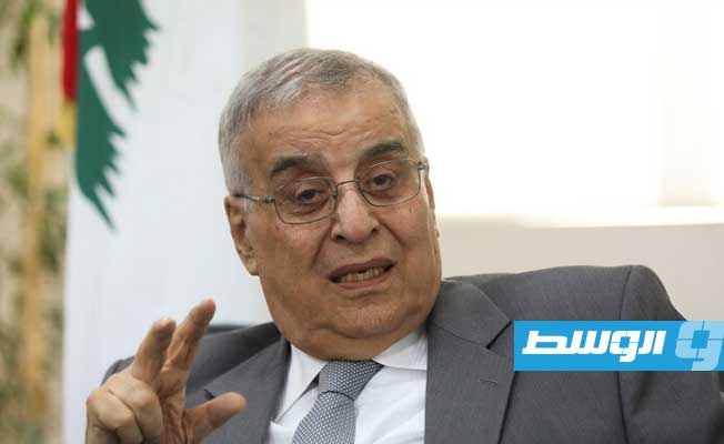 وزير الخارجية اللبناني: لا نستطيع أن نعطي للسعودية رأس «حزب الله».. والحكومة غير قادرة على تحجيم دور الجماعة