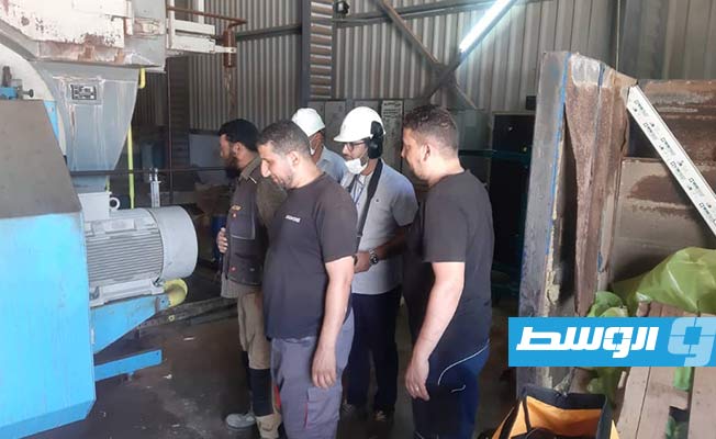 فريق صيانة تابع لشركة سرت يتمكن من إصلاح محرك كهربائي بمحطة شمال بنغازي