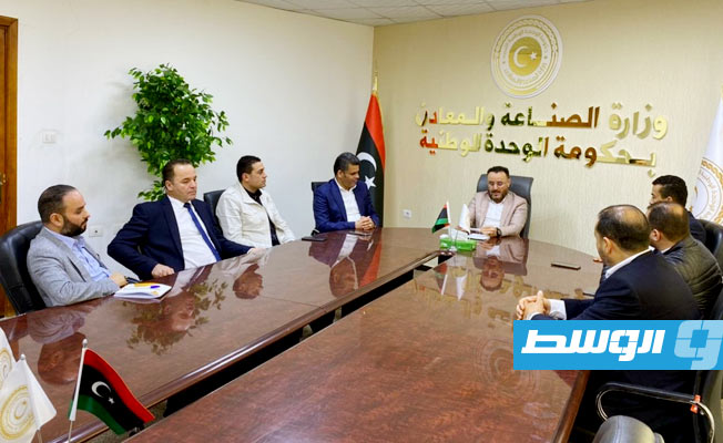 وزير صناعة يؤكد ضرورة رفع جودة المنتج الليبي