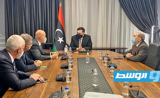 السراج يبحث مع مسؤولي «إيني» إمكانية دعم قطاع الكهرباء في ليبيا