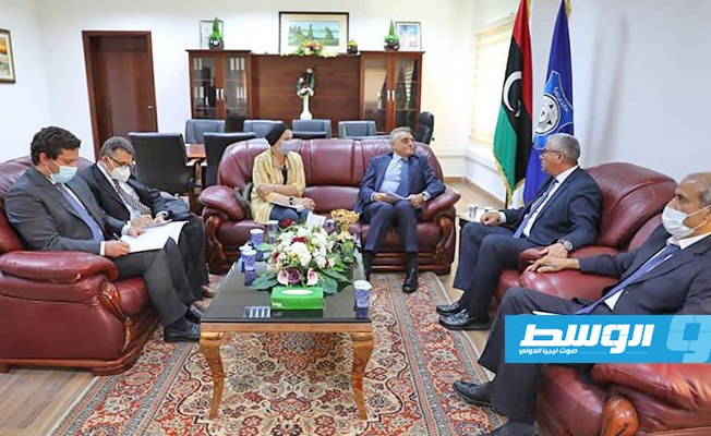 باشاغا يناقش مع سفير إيطاليا تعزيز العلاقات الثنائية بين طرابلس وروما