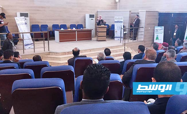 جانب من أعمال المؤتمر العلمي الأول حول بيئة الأعمال في ليبيا، 24 نوفمبر 2019 (بوابة الوسط)