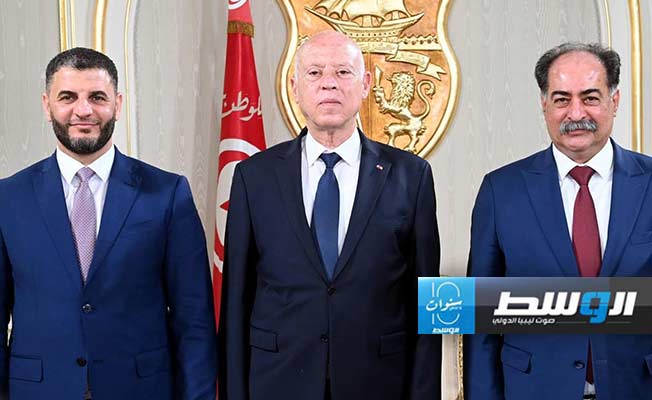 الرئيس التونسي قيس سعيد يستقبل وزير الداخلية المكلف عماد الطرابلسي في العاصمة تونس، الإثنين 6 مايو 2024 (وزارة الااخلية)