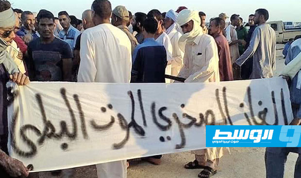 احتجاجات بالدبداب الجزائرية الحدودية مع ليبيا على استغلال الغاز الصخري