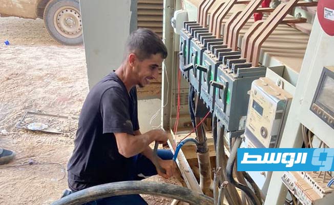تواصل أعمال صيانة الشبكة الكهربائية في درنة