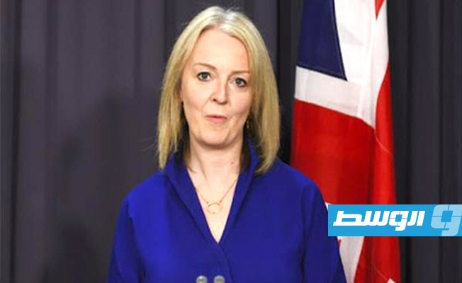 وزيرة الخارجية البريطانية: فرضنا عقوبات على 386 نائبا روسيا