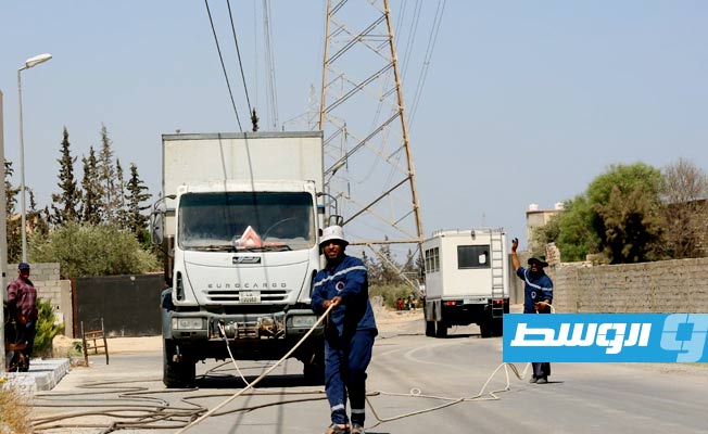 «الكهرباء»: صيانة الأضرار الناجمة عن اشتباكات طرابلس
