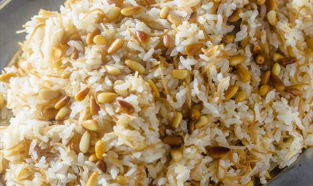 تناول الأرز والمعكرونة المخزنة قد يكون مميتًا