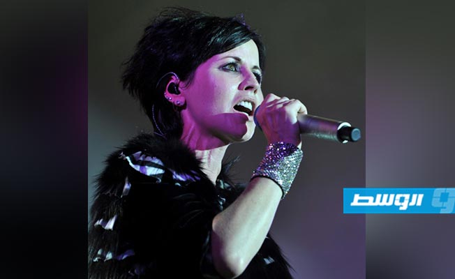 «ذي كرانبريز» تصدر ألبومًا تكريمًا لمغنيتها الراحلة