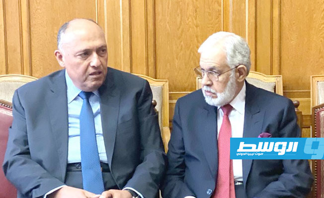 سيالة يلتقي وزير الخارجية المصري في القاهرة
