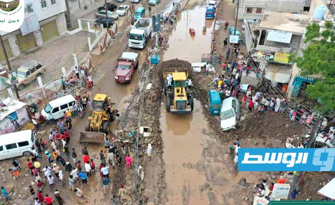 مقتل 3 وإصابة 22 بجروح خطيرة في حادث سير باليمن