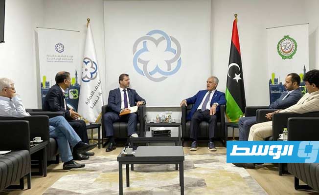 لقاء الرعيض مع سفير التشيك لدى ليبيا، الخميس 21 يوليو 2022. (الاتحاد العام لغرف التجارة والصناعة والزراعة)