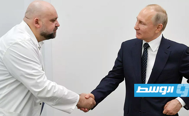 إصابة طبيب التقى بوتين بـ«كورونا».. وفحوص الرئيس الروسي «طبيعية»