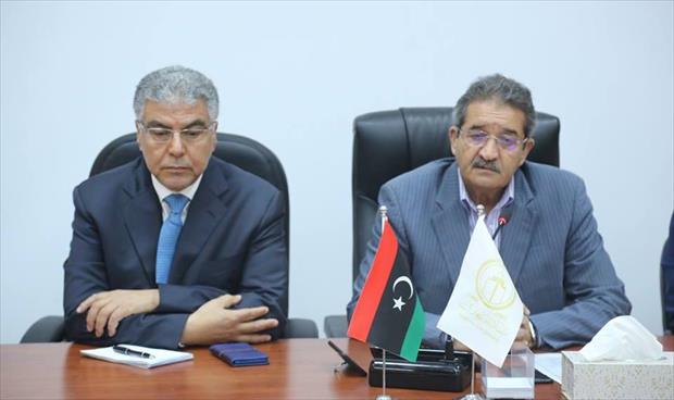 عميد «بنغازي» يستعرض مع رئيس شركة الكهرباء إجراءات إعادة إعمار الشبكة في المنطقة الشرقية