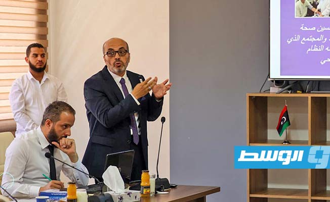 جانب من اجتماع عقده وزير الصحة المكلف رمضان أبوجناح، مع المجلس الوطني للتطوير الاقتصادي والاجتماعي (منصة حكومتنا على فيسبوك)