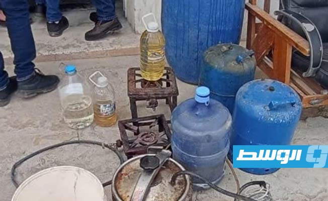 ضبط مصنع للخمور في بنغازي