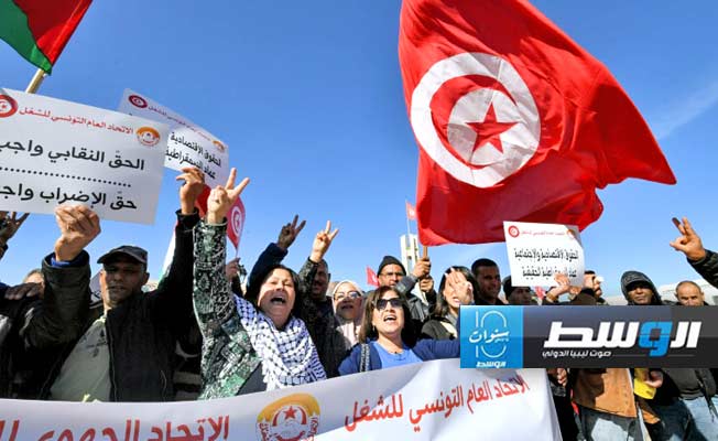 تونس تحصل على 1.2 مليار دولار قرضًا من المؤسسة الإسلامية لتمويل التجارة