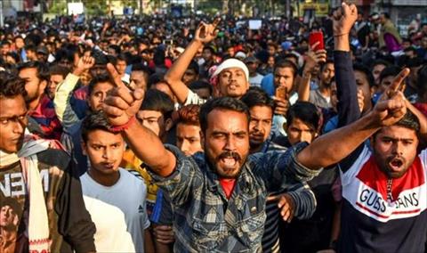 مقتل متظاهرين برصاص الشرطة وحجب الإنترنت في مدينة غواهاتي الهندية