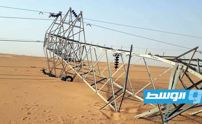 Severe sandstorms cause electricity tower collapse in Ubari