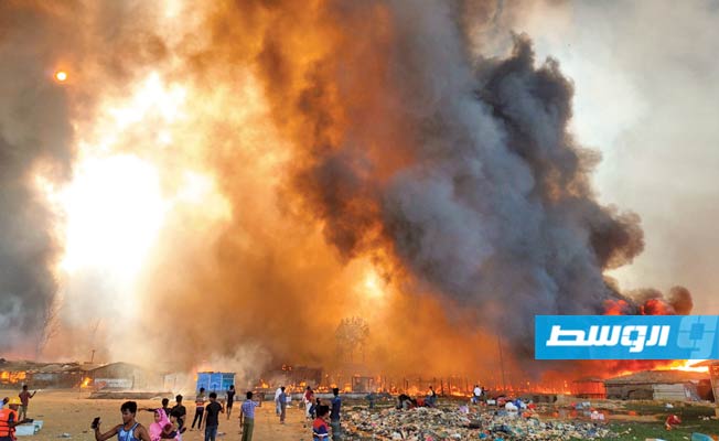 بنغلاديش: اندلاع حريق هائل في مخيم للاجئين الروهينغا