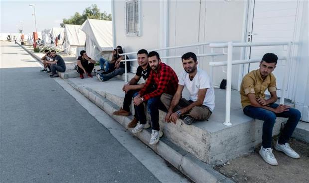قبرص توصل قاربًا على متنه 87 مهاجراً سوريًا إلى أراضيها