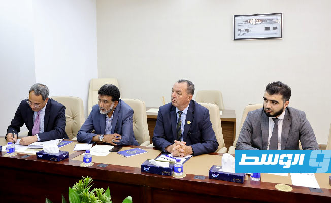 من اجتماع الدبيبة مع علي العابد وعدد من المسؤولين في طرابلس، 21 يونيو 2023. (حكومة الوحدة الوطنية)
