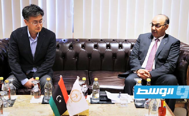 بلدية بنغازي تبحث مع شركة كورية استكمال مشروع المرافق المُتكاملة السلاوي