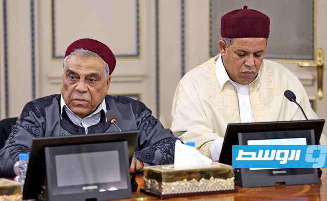 جانب من لقاء رئيس حكومة الوحدة الوطنية الموقتة عبدالحميد الدبيبة مع عدد من أعيان ومشايخ المنطقة الشرقية، الثلاثاء 6 ديسمبر 2022 (حكومة الوحدة)