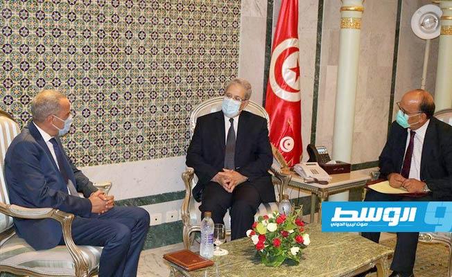 مشاورات تونسية جزائرية تدعو إلى حل سياسي ليبي لا يقصي أحدا