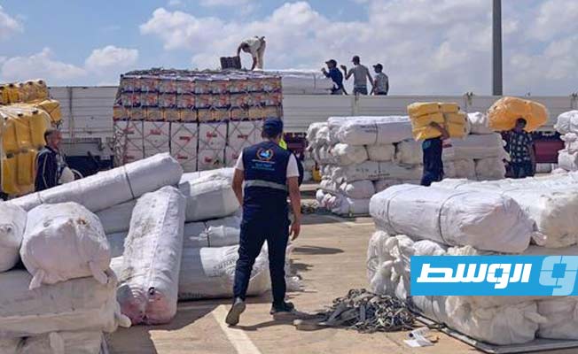 سلطنة عمان ترسل طائرة مساعدات لشرق ليبيا