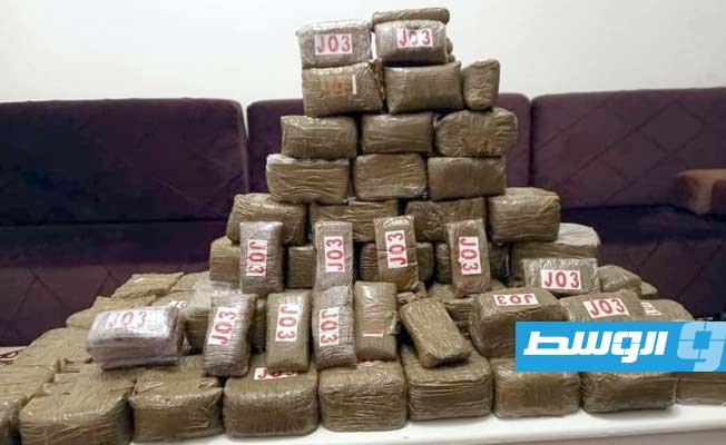 ضبط 40 كيلوغراما من مخدر الحشيش ببوترابة والقبض على شخصين «سوابق» في بنغازي