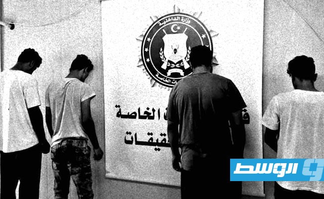«داخلية الوفاق»: ضبط عصابة تمارس السرقة وتهدد بقتل المواطنين في طرابلس