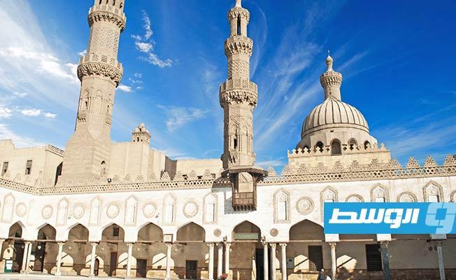 مصر.. بث صلاتي التراويح والتهجد من الجامع الأزهر بحضور أئمة المسجد والعاملين فقط