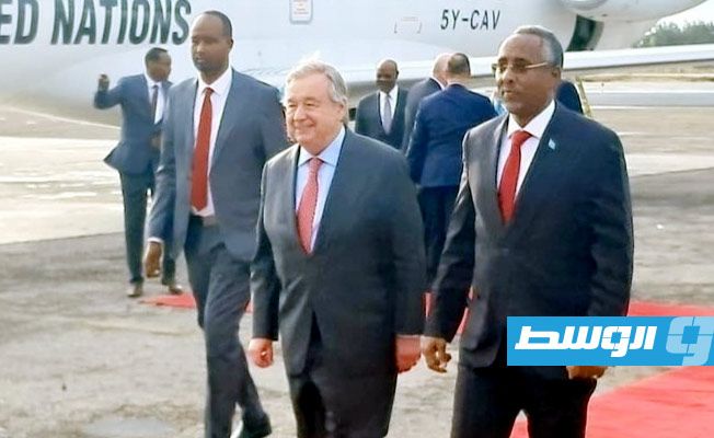 غوتيريس يصل العاصمة الصومالية مقديشو