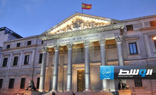 النواب الإسبان يقرون قانون العفو عن الانفصاليين الكاتالونيين