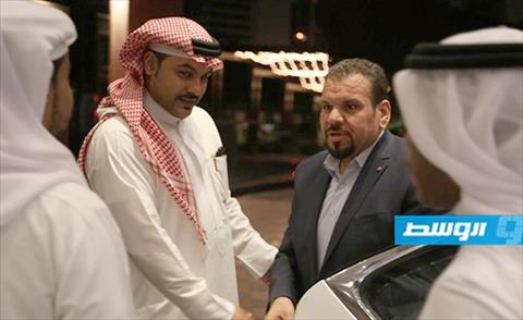 أونيس يصل إلى المنامة للمشاركة بالمؤتمر الإسلامي لوزراء الثقافة (فيسبوك)